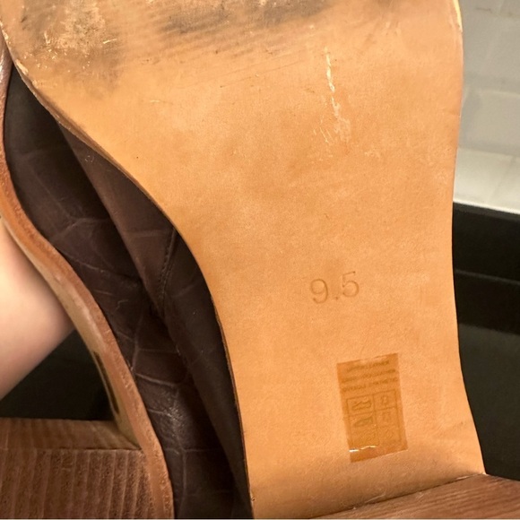 MADEWELL The Mira Side-Seam Ankle Boot in Croc Embossed Leather 9.5 Heel Bootie - Picture 15 of 15